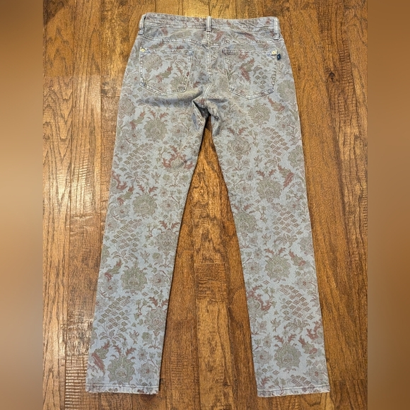 Anthropologie The Slim Boyfriend Jeans by Pilcro, blue with boho print Size 26 - Picture 7 of 17